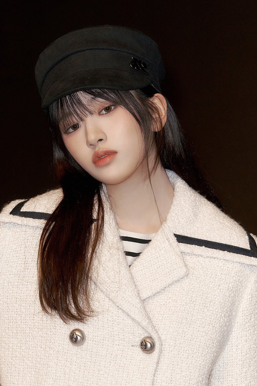 IVE'S YUJIN for LUCKY CHOUETTE 'After the Show' Winter Collection