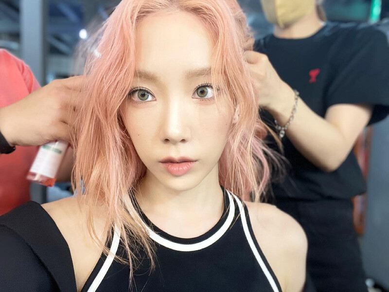 210622 Taeyeon Instagram Update documents 2