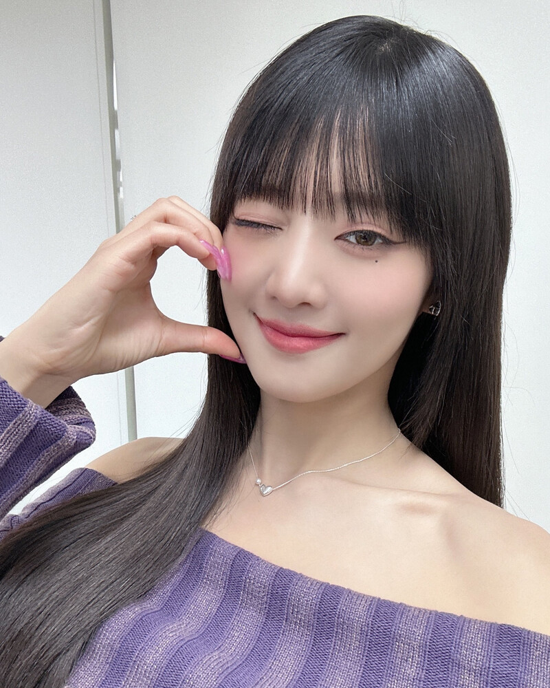 231103 - (G)I-DLE Twitter Update with MINNIE documents 2