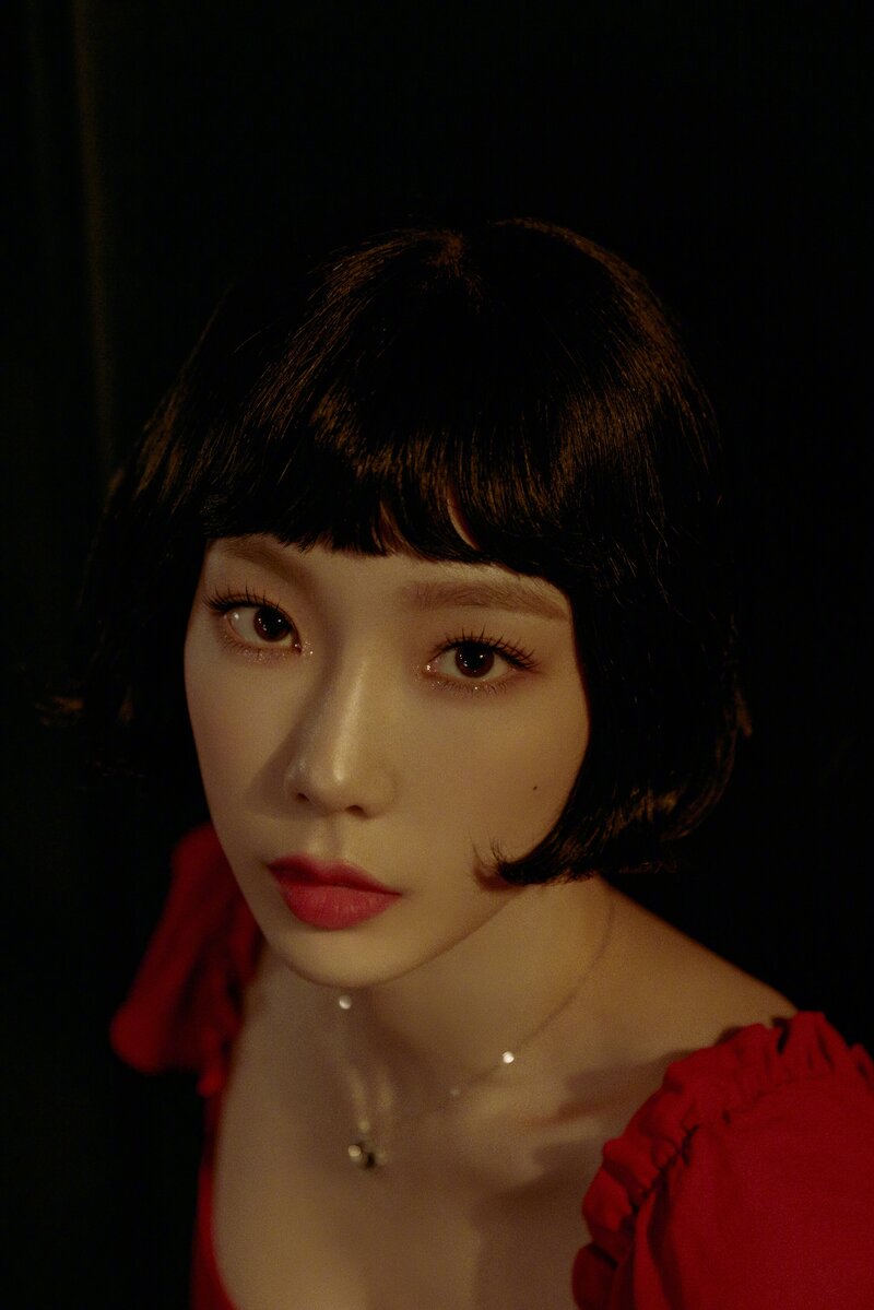 TAEYEON "CAN'T CONTROL MYSELF" Concept Teasers documents 10