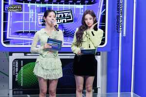 230202 M Countdown MC's (G)I-DLE Miyeon & Yuqi