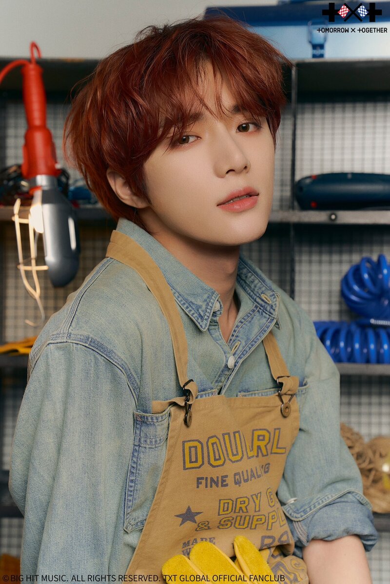 TXT 'CURIOUS' Cut Only For MOA - BEOMGYU documents 3