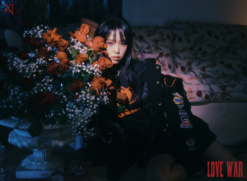 Yena "Love War" Concept Photo documents 2