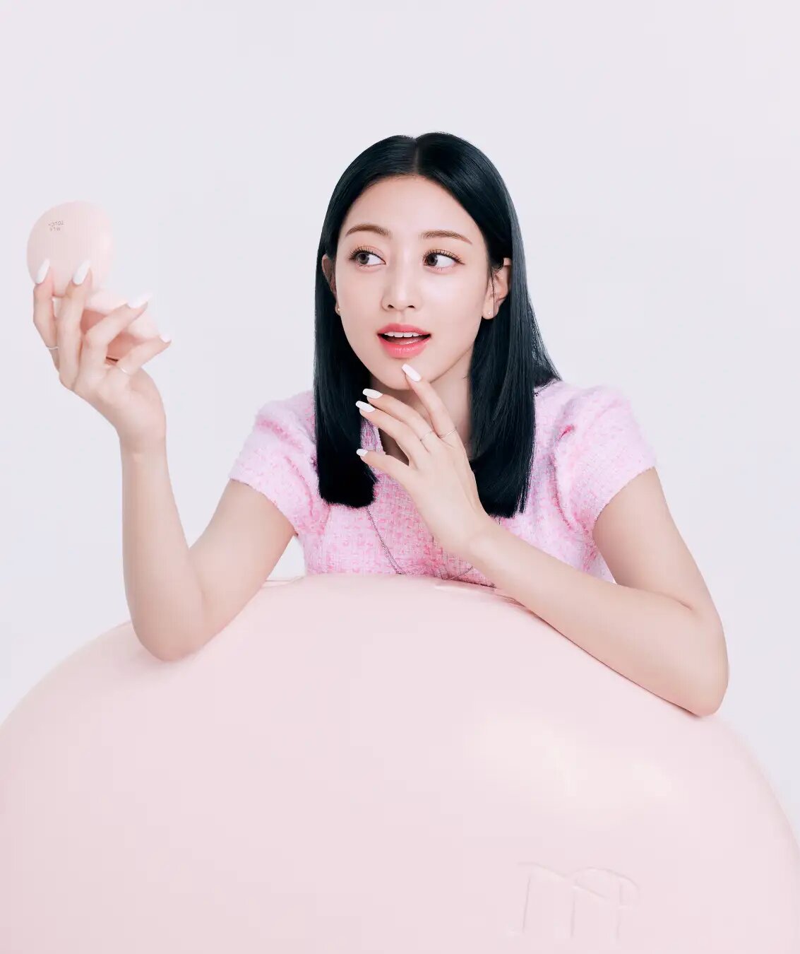 https://kpopping.com/documents/67/1/TWICE-Jihyo-x-Milk-Touch-All-Day-Skin-Fit-Milky-Glow-Cushion-documents-1(1).jpeg?v=0ff59