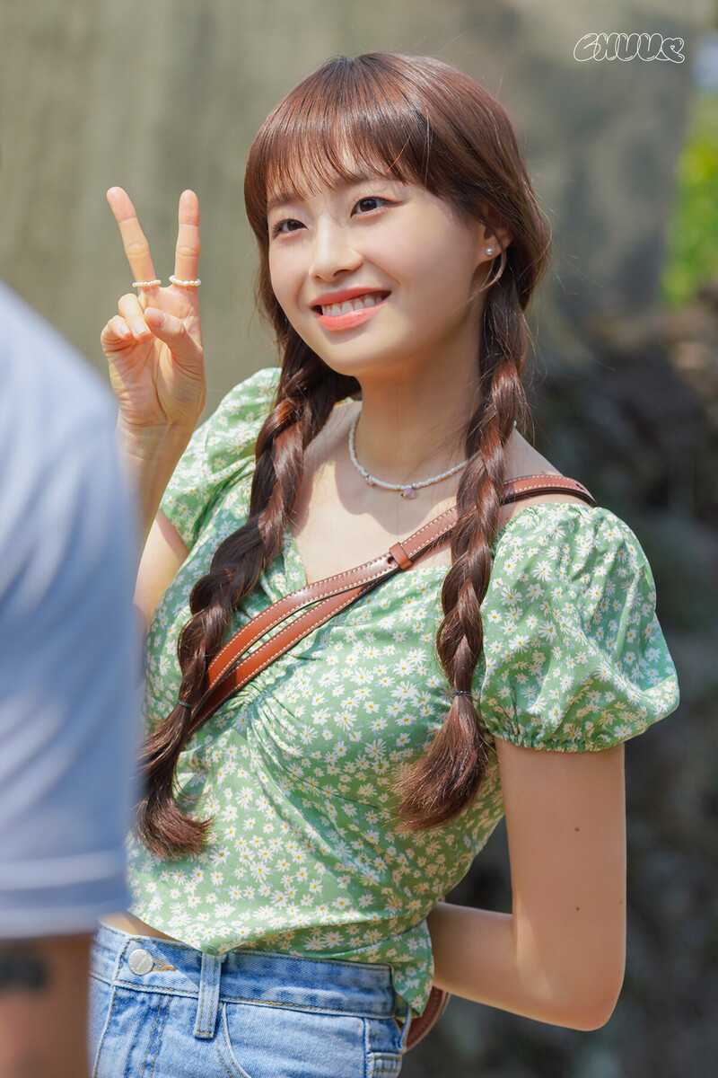 230615 ATRP Naver Post - CHUUhind Behind The Scenes of Yanolja Filming documents 3