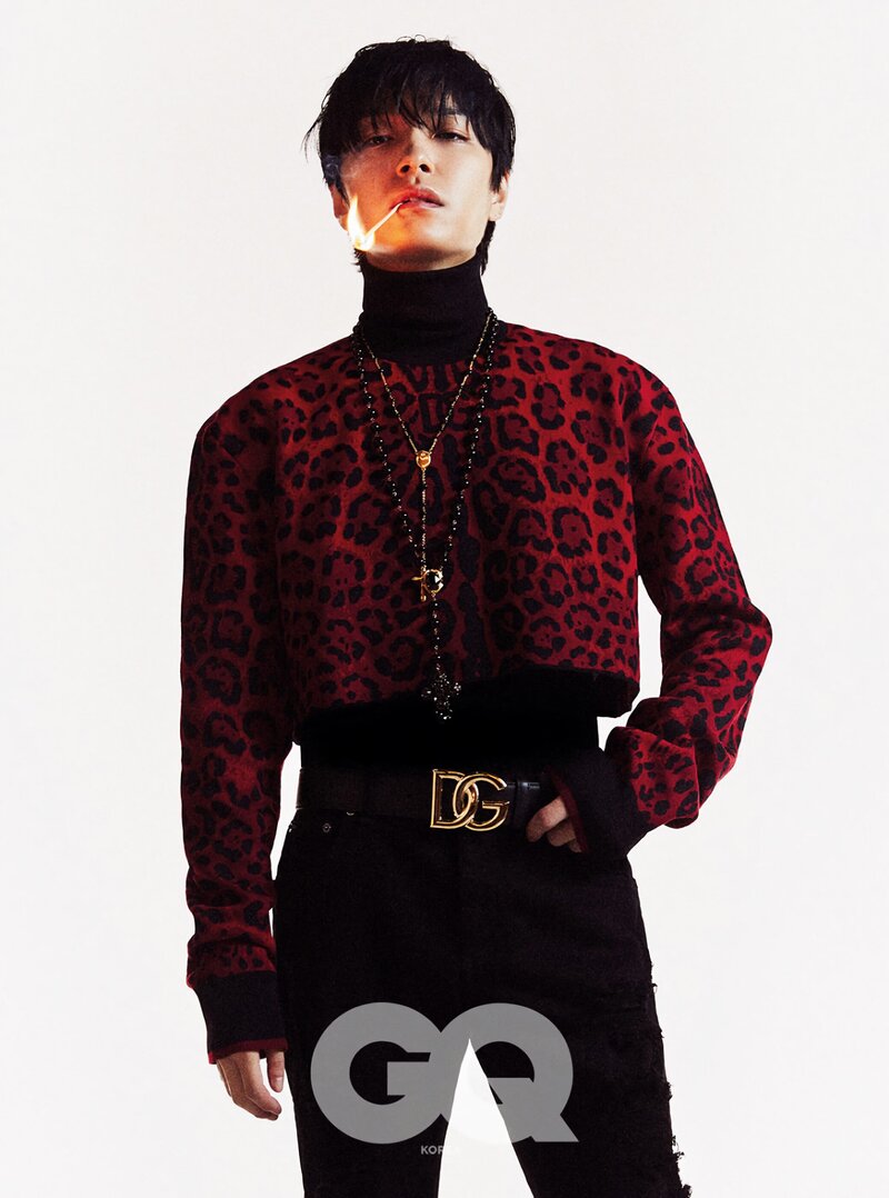 SIMON DOMINIC for GQ Korea 'MEN OF THE YEAR' x DOLCE & GABBANA Dec Issue 2021 documents 1