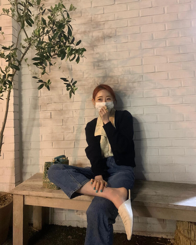 210510 WJSN Yeonjung Instagram update documents 4