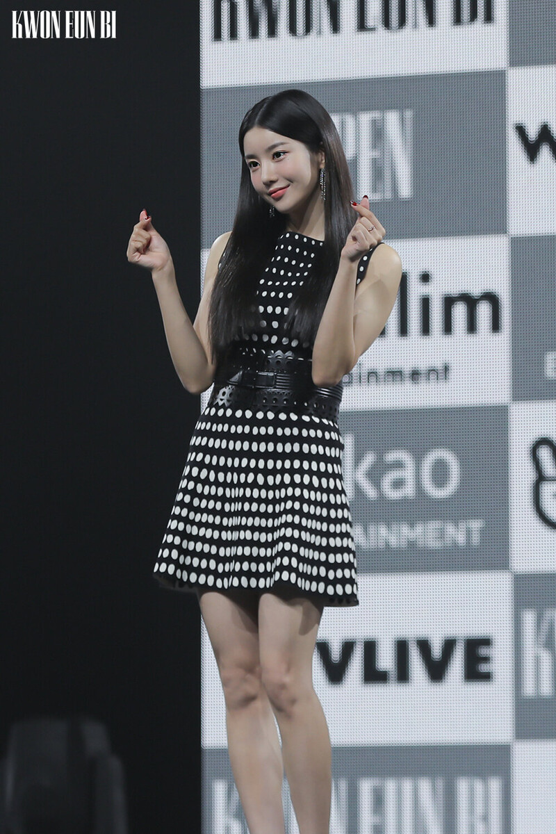 210830 Woollim Naver Post - Eunbi 'Door' Press Showcase documents 3