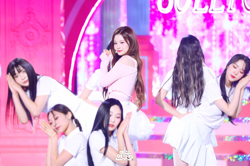 230415 NMIXX Sullyoon - Special Stage 'Mr. Chu' at Music Core documents 8