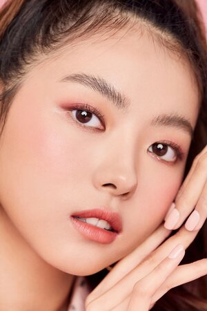 Nayoung for GRAZIA Korea magazine February 2020 Issue