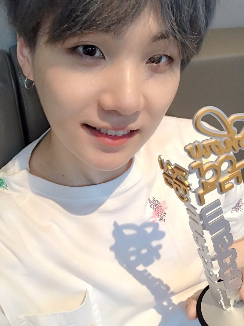 190420 - YOONGI TWITTER UPDATE documents 1