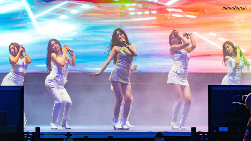 190613 APINK - at '2019 Anime Matsuri' in Houston documents 11