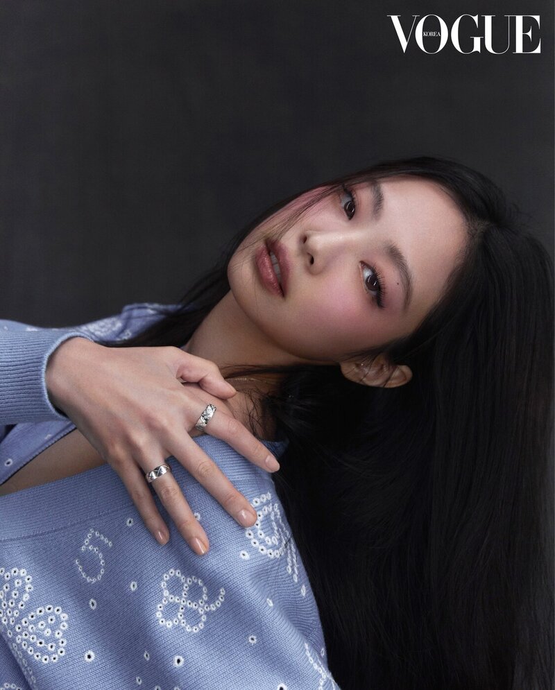BLACKPINK Jennie for Chanel x Vogue Korea February 2023 Issue documents 10