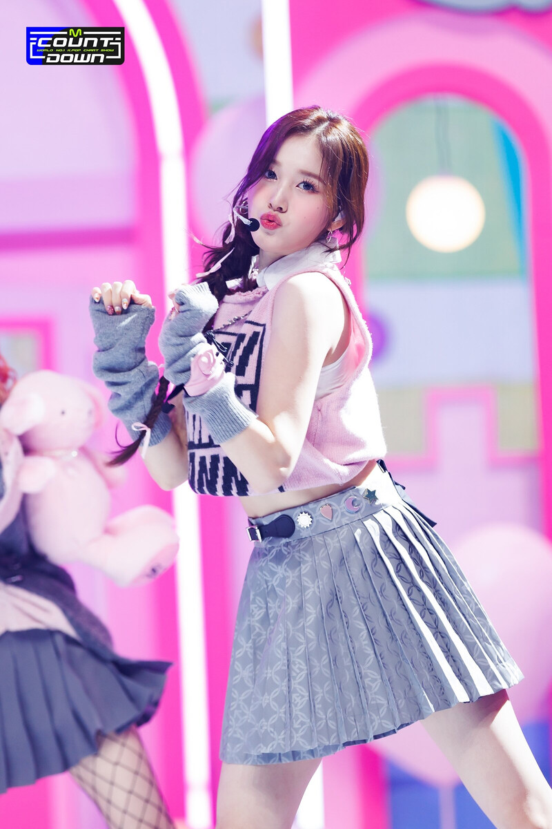 230216 STAYC J - 'Teddy Bear' at M COUNTDOWN documents 4