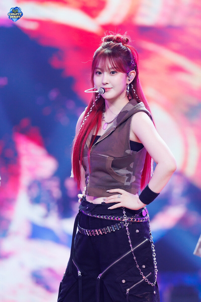 240627 Kep1er Chaehyun - 'PROBLEM' at M Countdown documents 6