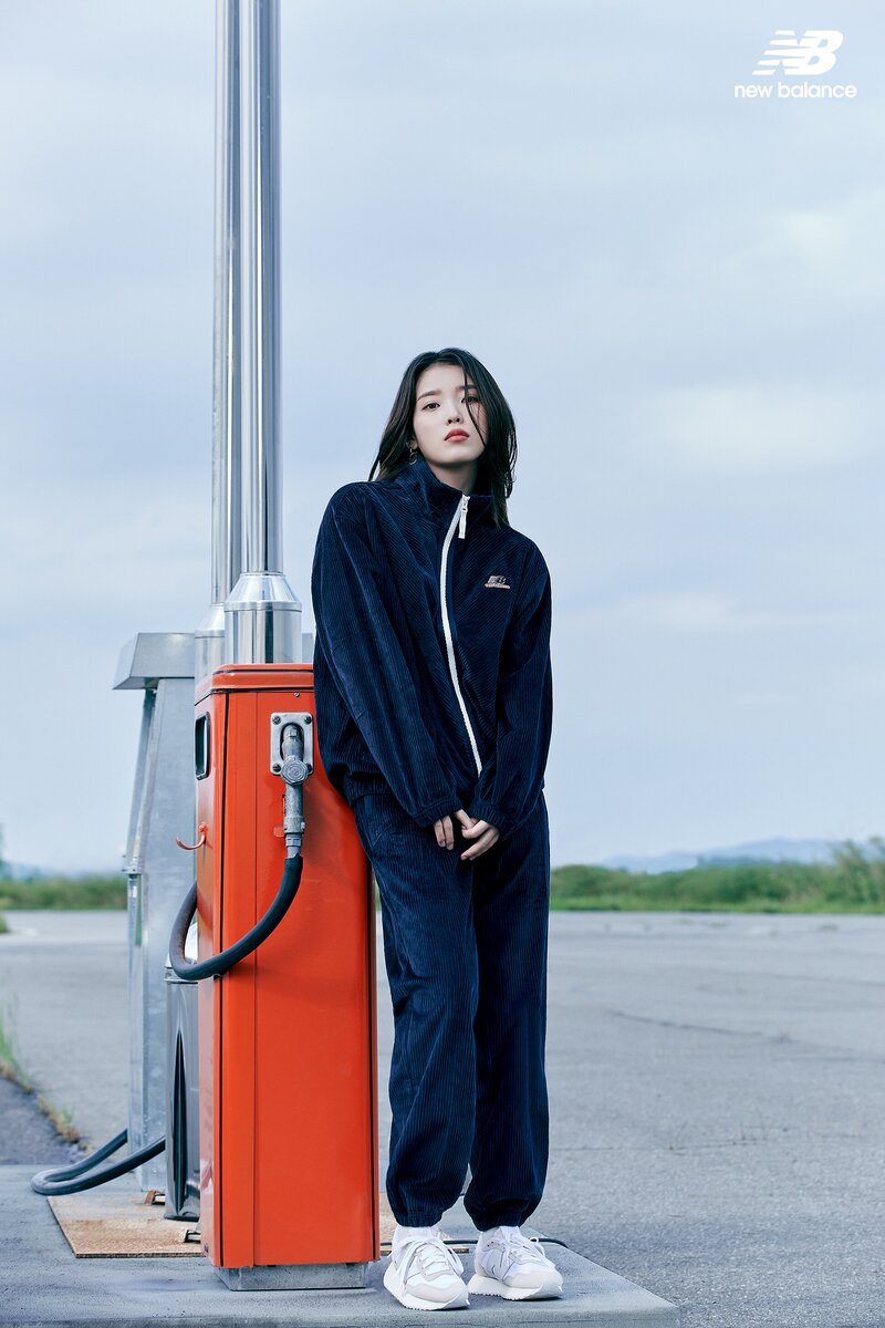 IU for New Balance 2021 FW Collection documents 1