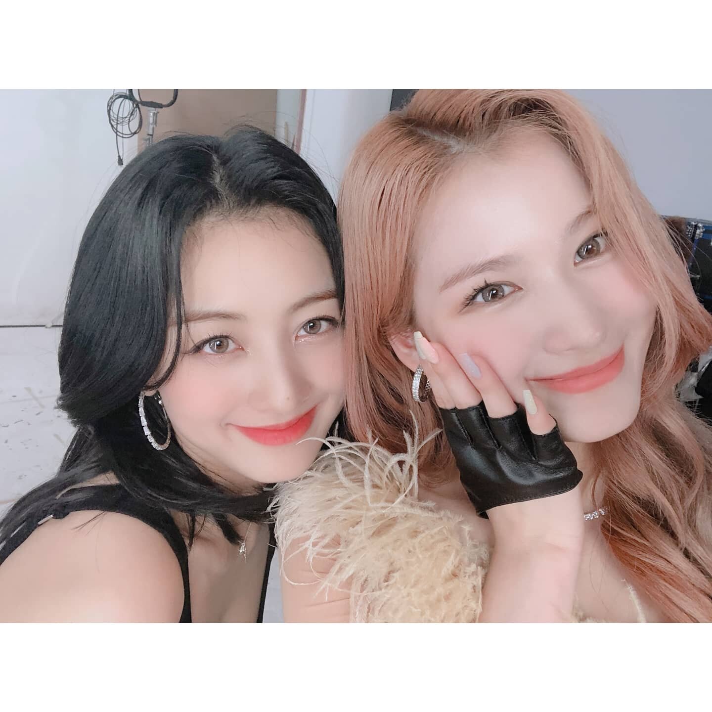 July 28 21 Twice Instagram Update Jihyo Sana Kpopping