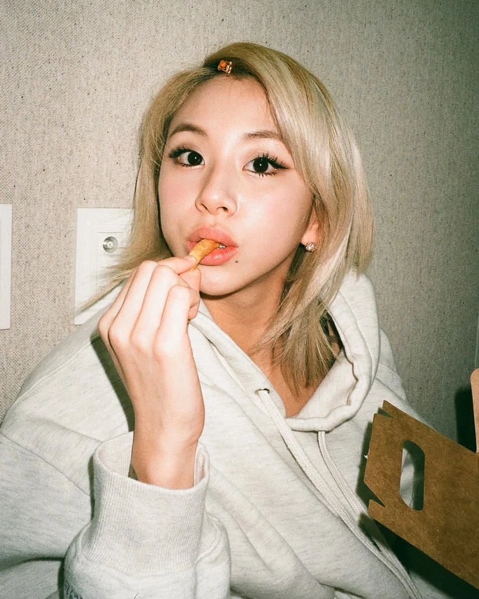 Chaeyoung Son Chae Young 21 Updated Kpop Profile Kpopping