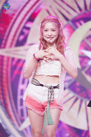 240627 Red Velvet Yeri - 'Cosmic' at M Countdown