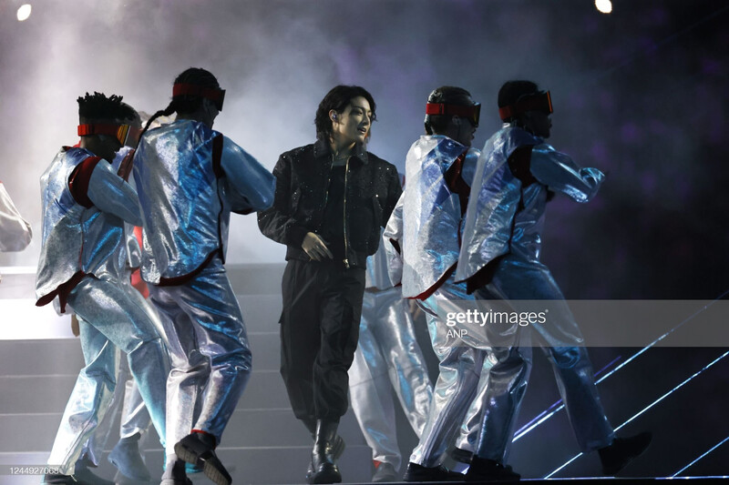 221120 BTS Jungkook performs at the opening ceremony of the FIFA World Cup 2022 documents 4