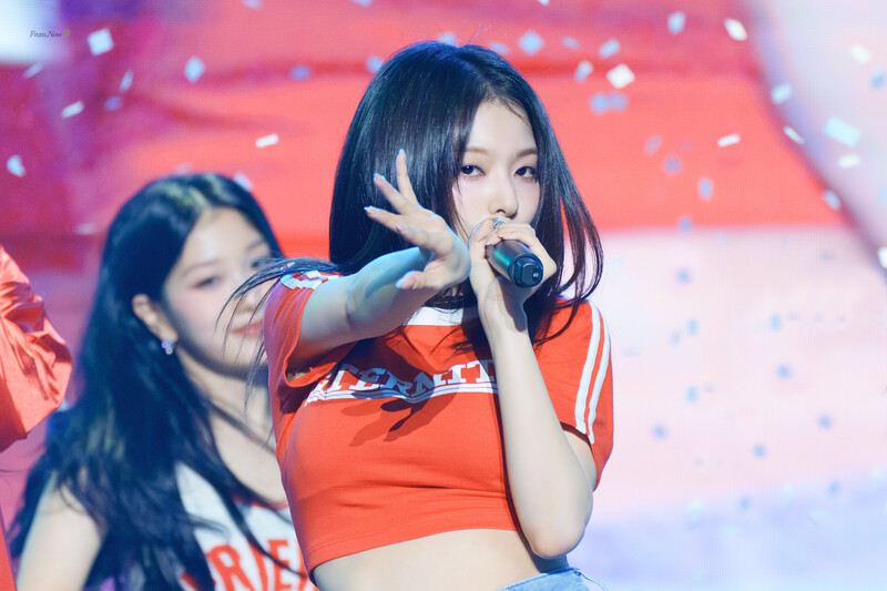 240518 fromis_9 Nagyung - Spring Breeze Campus Festival documents 7