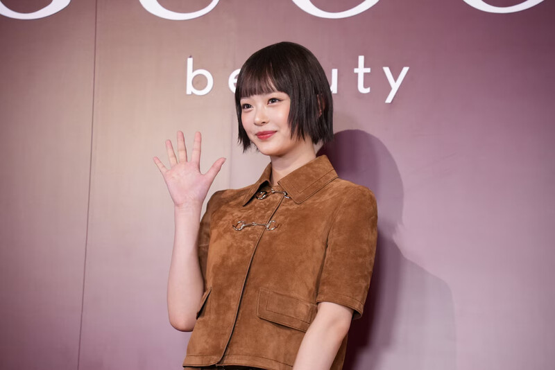 241120 HANNI at the Gucci Beauty Event in Japan documents 9