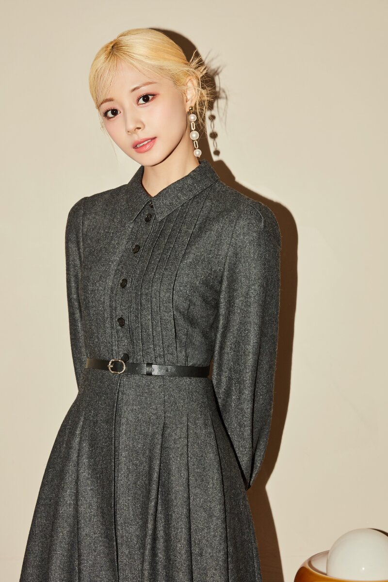 TWICE Tzuyu for ZOOC 2022 Winter Collection: ZOOC and SEE documents 9