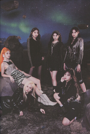 EVERGLOW "Return of the Girls" Album Scans