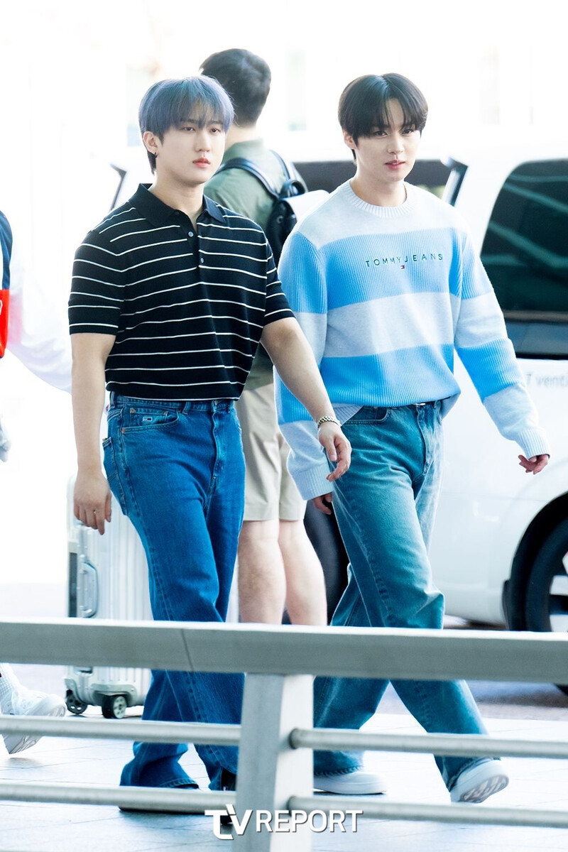 230731 CHANGBIN & LEE KNOW AT THE AIRPORT ON THE WAY TO LOLLAPALOOZA CHICAGO documents 1