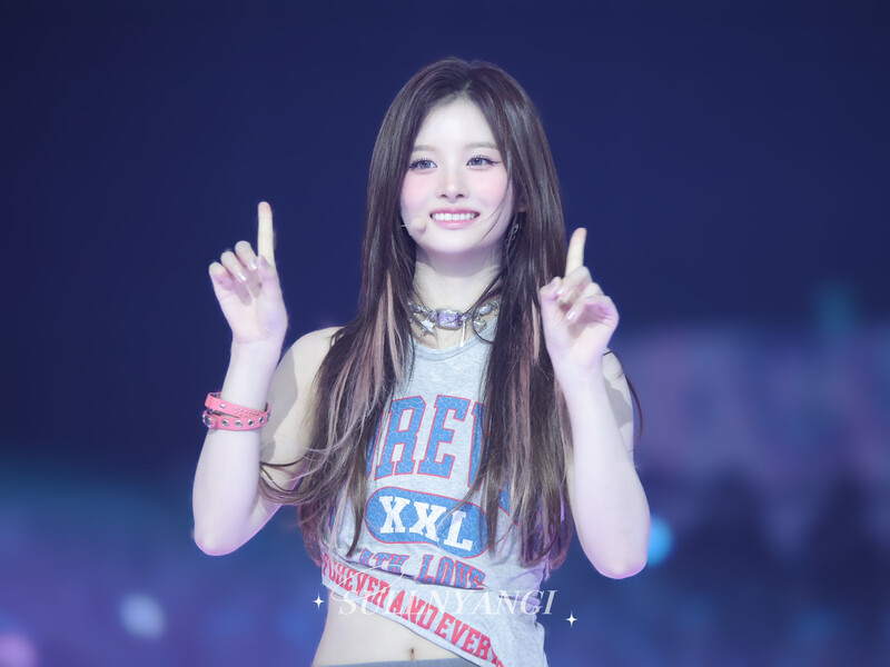 240602 NMIXX Sullyoon - K-Wave Concert Inkigayo documents 1