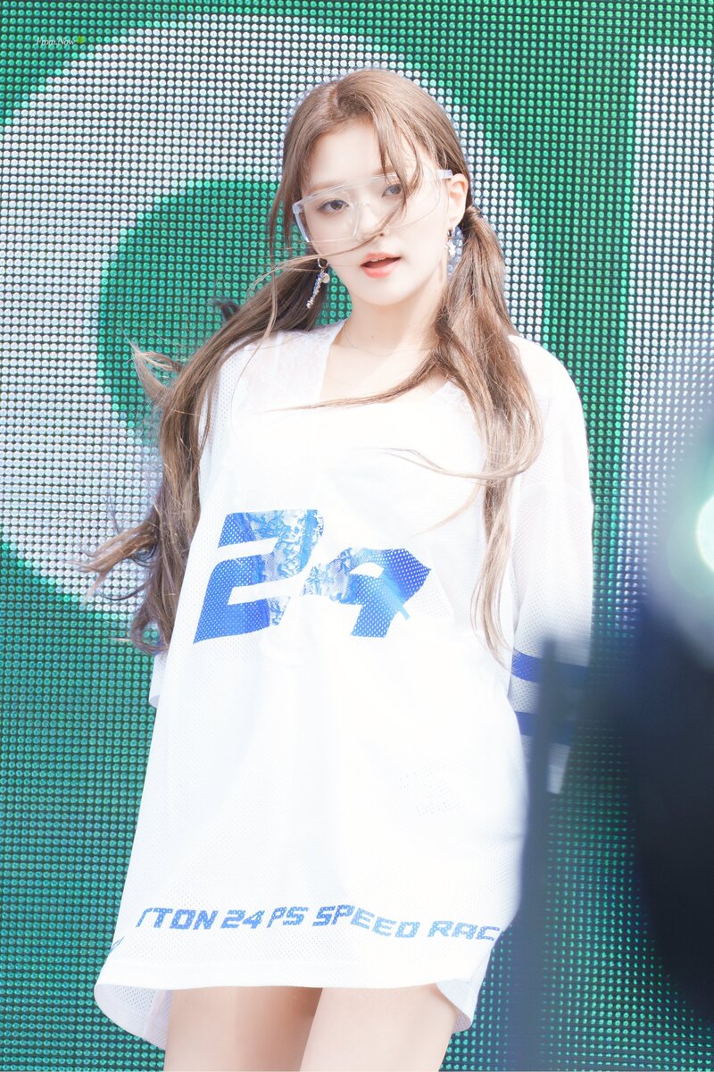 240705 fromis_9 Nagyung - Waterbomb Festival in Seoul Day 1 documents 4
