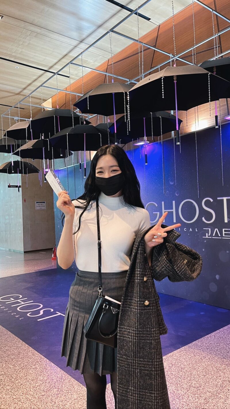 220228 Tiffany Young Instagram Update documents 24