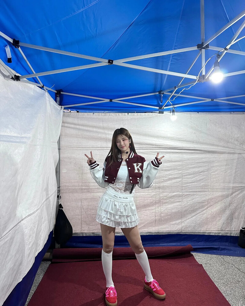 240521 Apink CHORONG Instagram update - at Korea University KUTOPIA festival documents 1