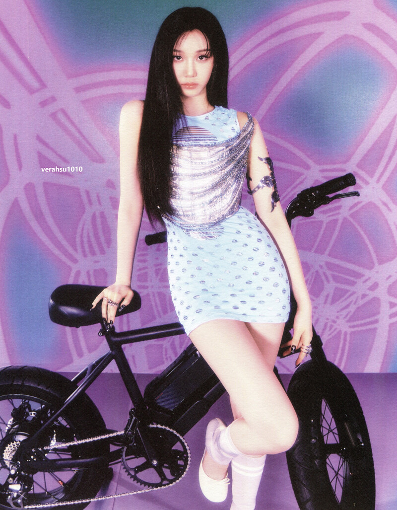 BABYMONSTER - 1st Album 'DRIP' [Scans] documents 6