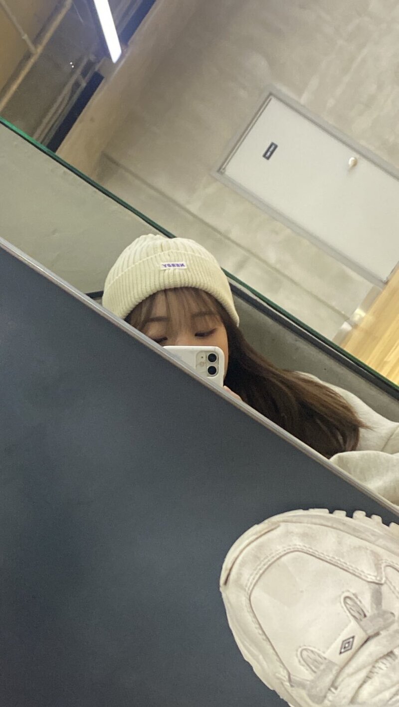 221026 CLASS:y Twitter update - Seonyou documents 1