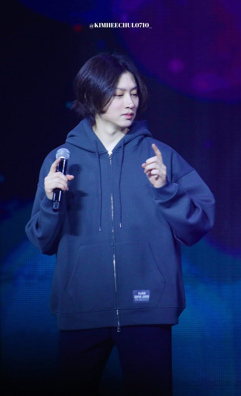 231104 SUPER JUNIOR Heechul at '1ts8lue' 18th Anniversary Fanmeeting documents 2