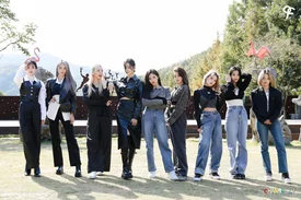 220105 fromis_9 Weverse Update - <CHANNEL_9> EP19-20 Behind Photo Sketch
