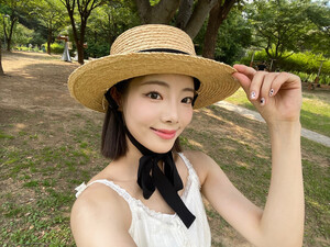 230705 PURPLE KISS Goeun Twitter Update