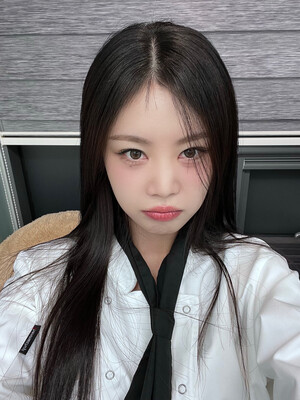 240830 SOOJIN SNS Update