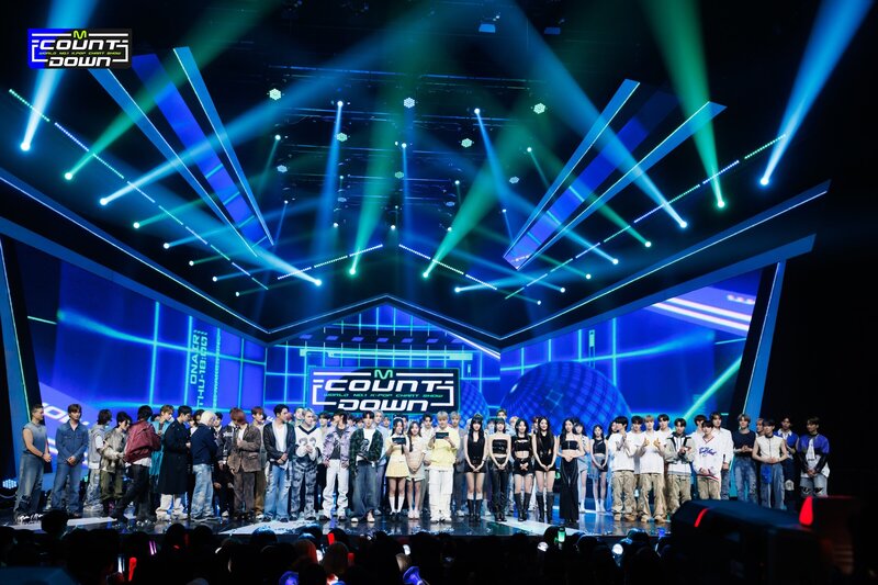 230504 M Countdown MC's Miyeon, Joohoney & Saena documents 14