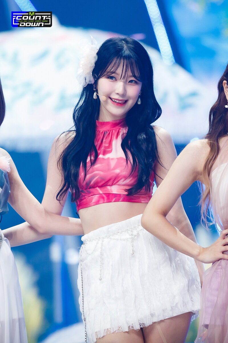 220630 fromis_9 'Stay This Way' at M Countdown documents 1