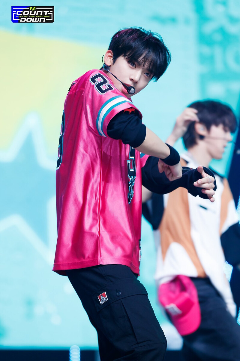 230713 ZEROBASEONE - 'New Kidz on the Block' at M COUNTDOWN documents 14