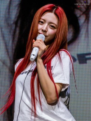 240616 Yuna - ITZY 2nd World Tour 'BORN TO BE' in IRVING