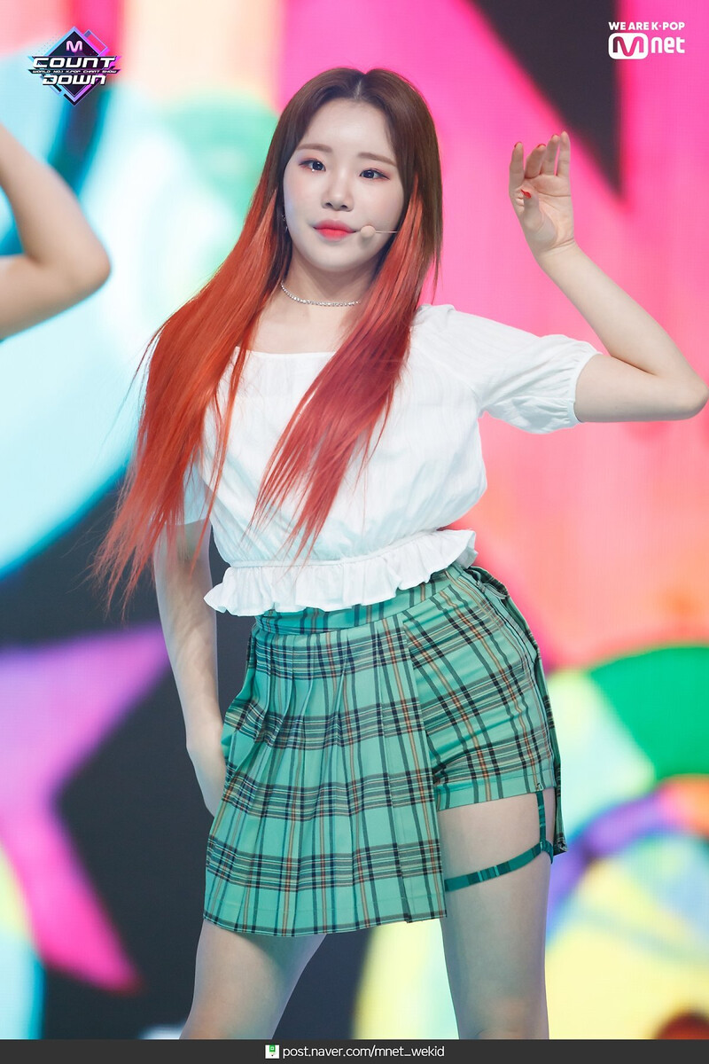 190418 MOMOLAND - 'I'm So Hot' at M COUNTDOWN documents 6