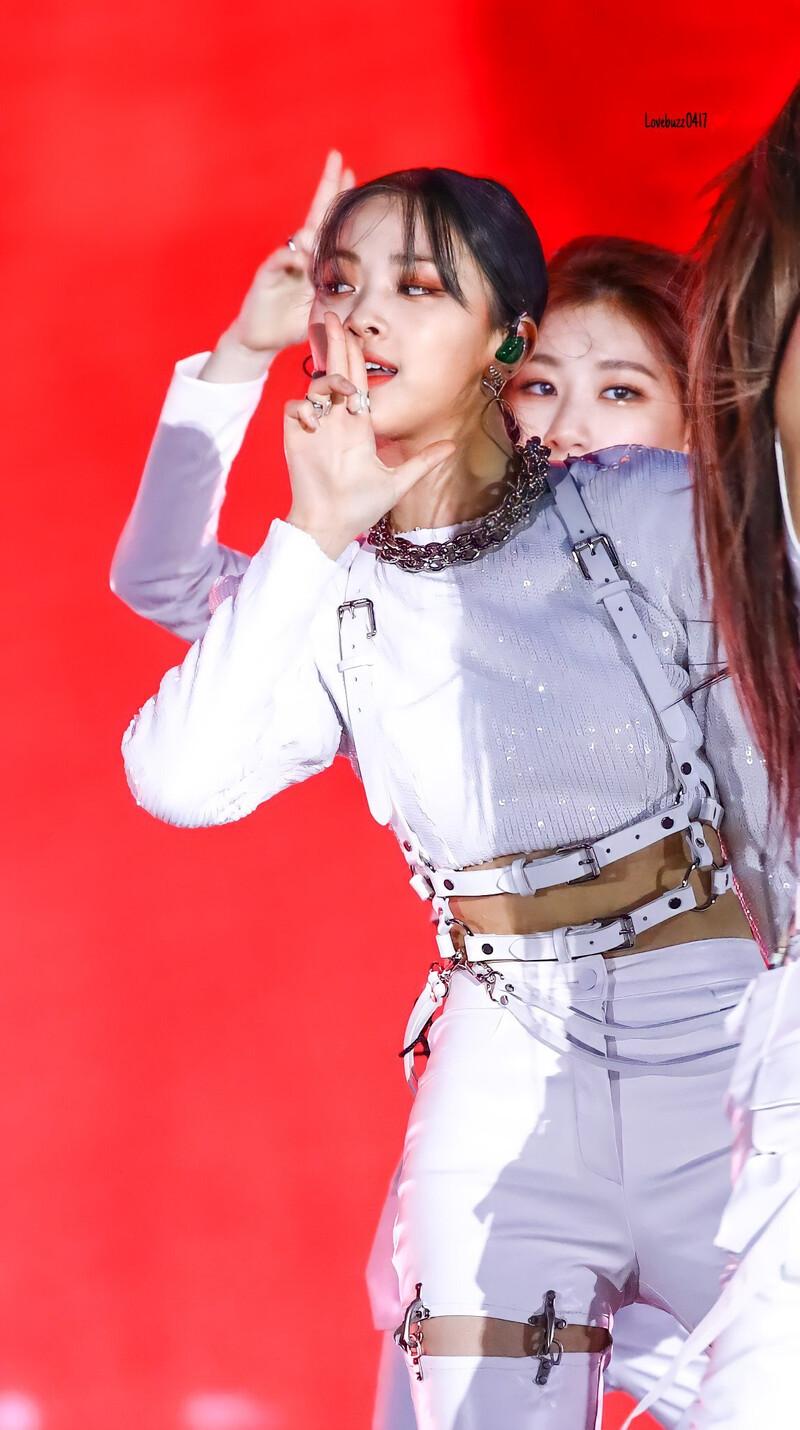 210626 ITZY Ryujin documents 11