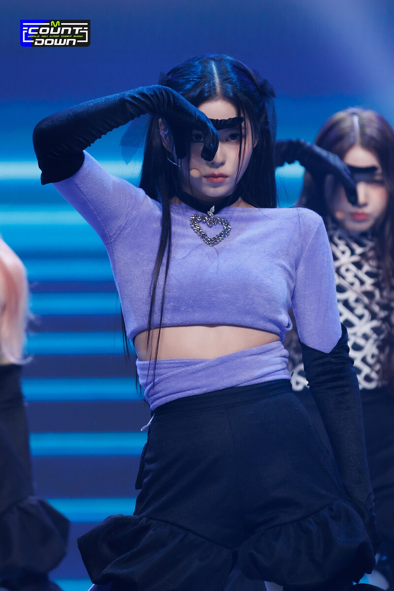 220331 NMIXX - 'TANK' at M Countdown documents 20