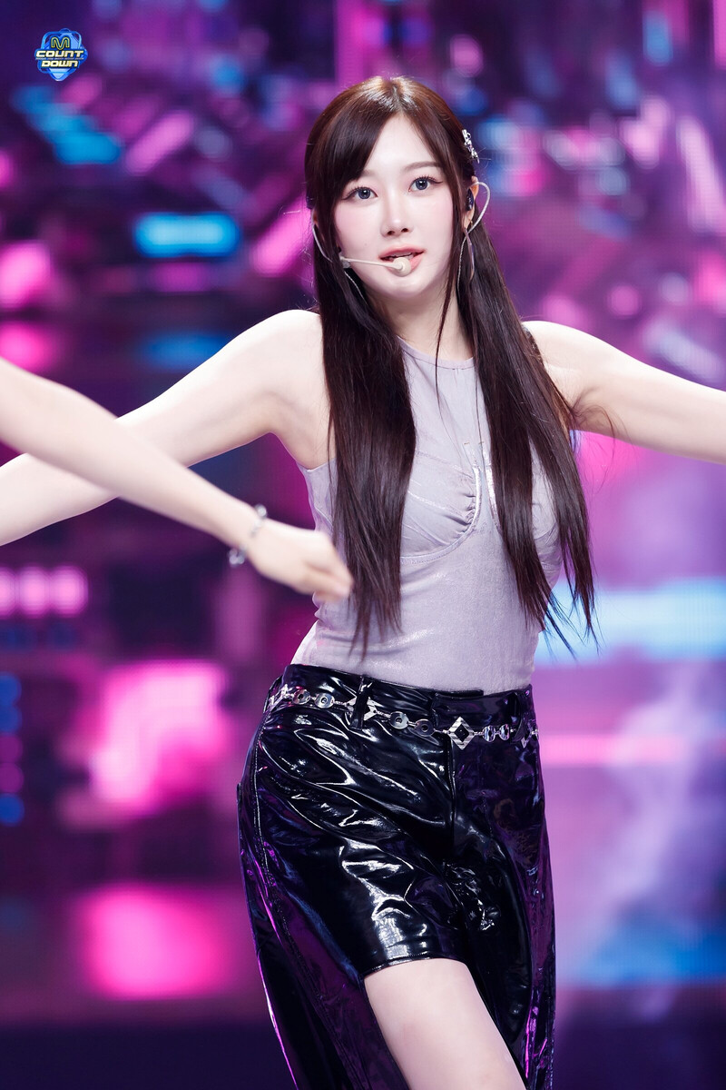 240523 aespa Giselle - 'Supernova' at M Countdown documents 10