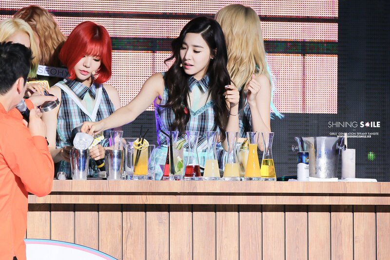 150707 Girls' Generation Tiffany at 'PARTY' Showcase documents 9