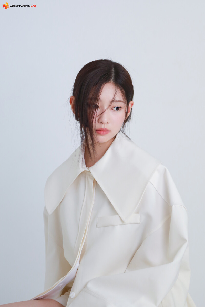 211111 Urban Works Naver Post - Minju's Beauty+ Magazine Behind documents 9