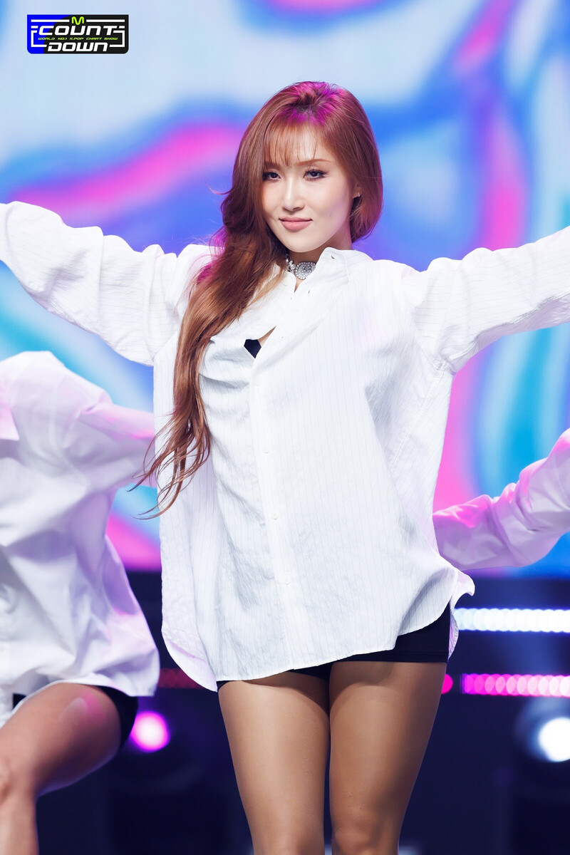 230921 HWASA - 'I Love My Body' at M COUNTDOWN documents 29